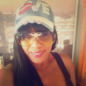 Meet your Posher, Joanne